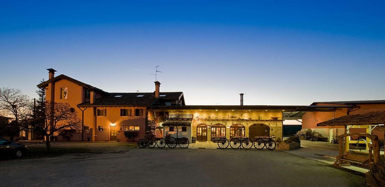 Agriturismo Il Picchio Castions di Strada Exterior photo
